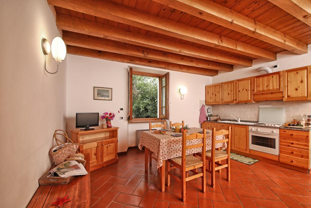 Гостьовий будинок Agriturismo La Breda Сан-Феліче-дель-Бенако Екстер'єр фото