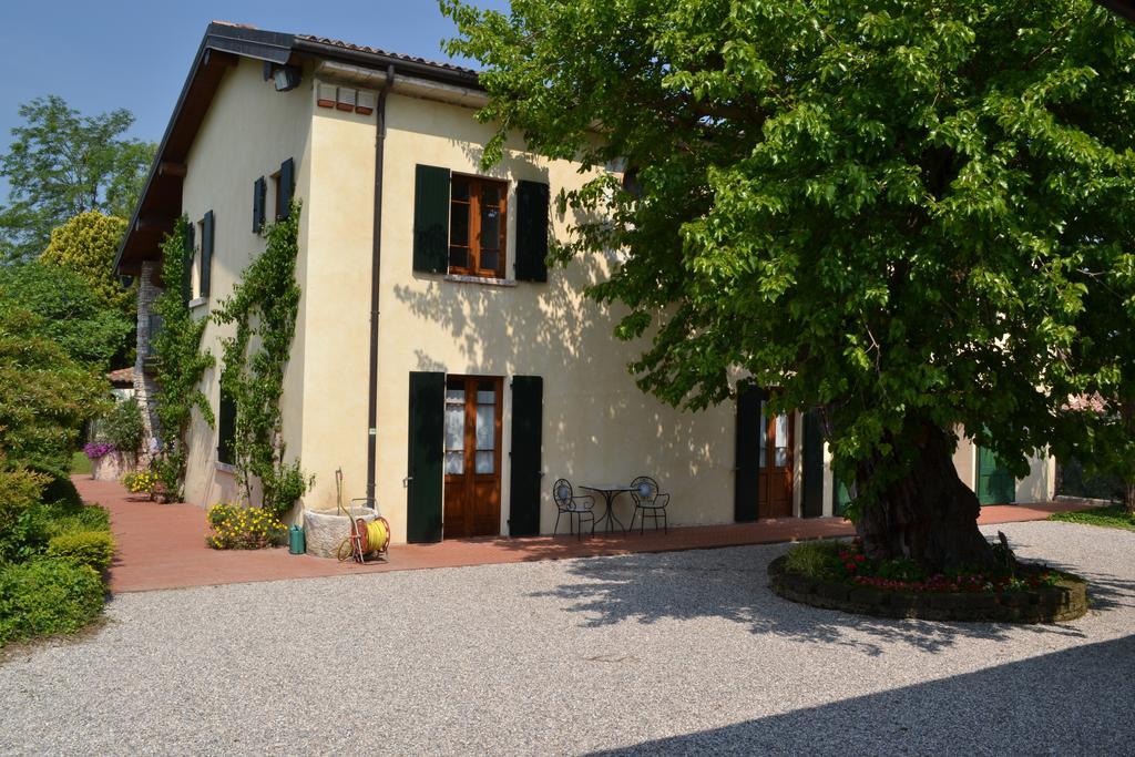Гостьовий будинок Agriturismo La Breda Сан-Феліче-дель-Бенако Екстер'єр фото
